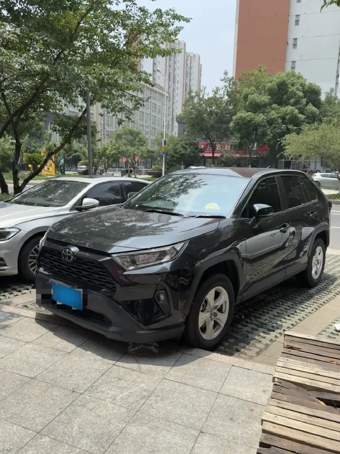 2023 Toyota RAV4 2.0L 171HP L4 CVT