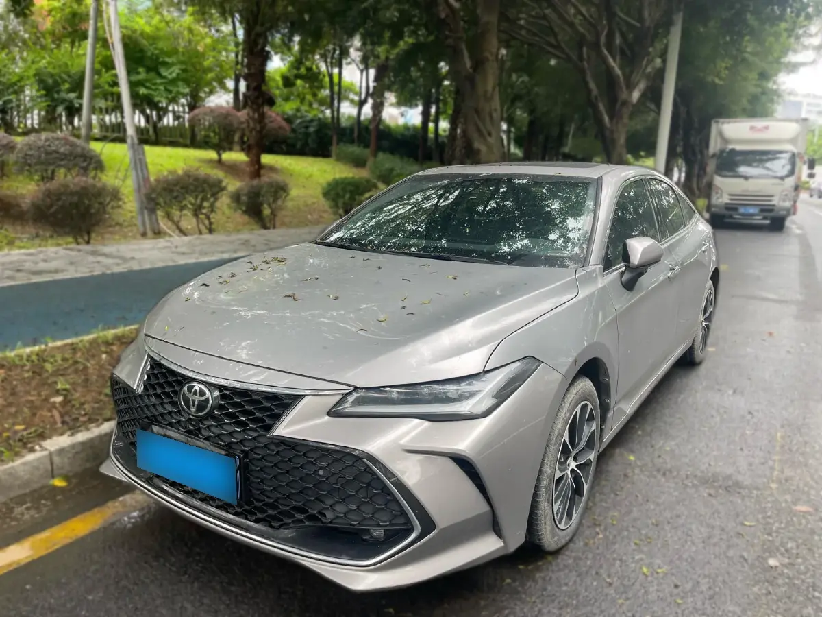 2022 Toyota Avalon 2.5L 209HP L4 8AT