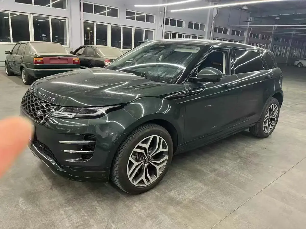 2022 Land Rover Range Rover Evoque 2.0T 249HP L4 9AT