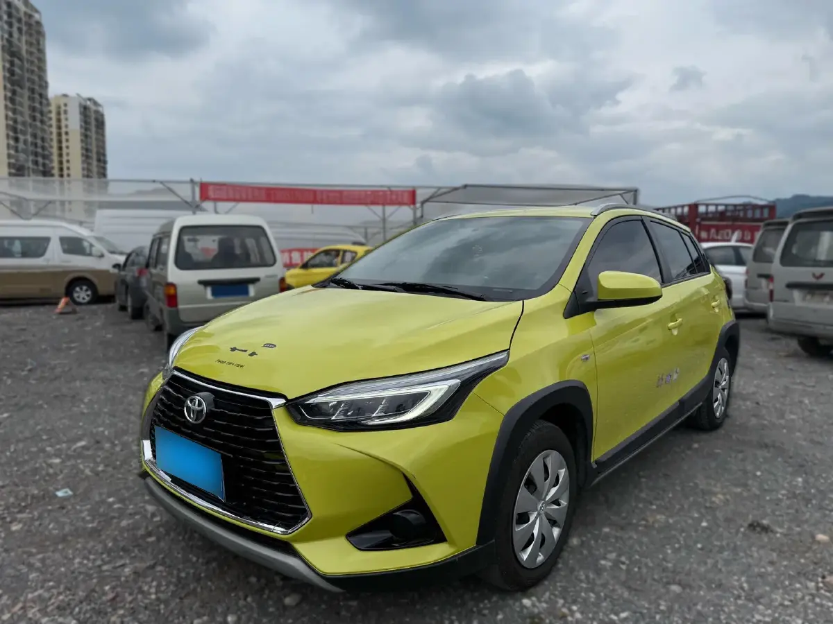 2022 Toyota Yaris L 1.5L 112HP L4 CVT