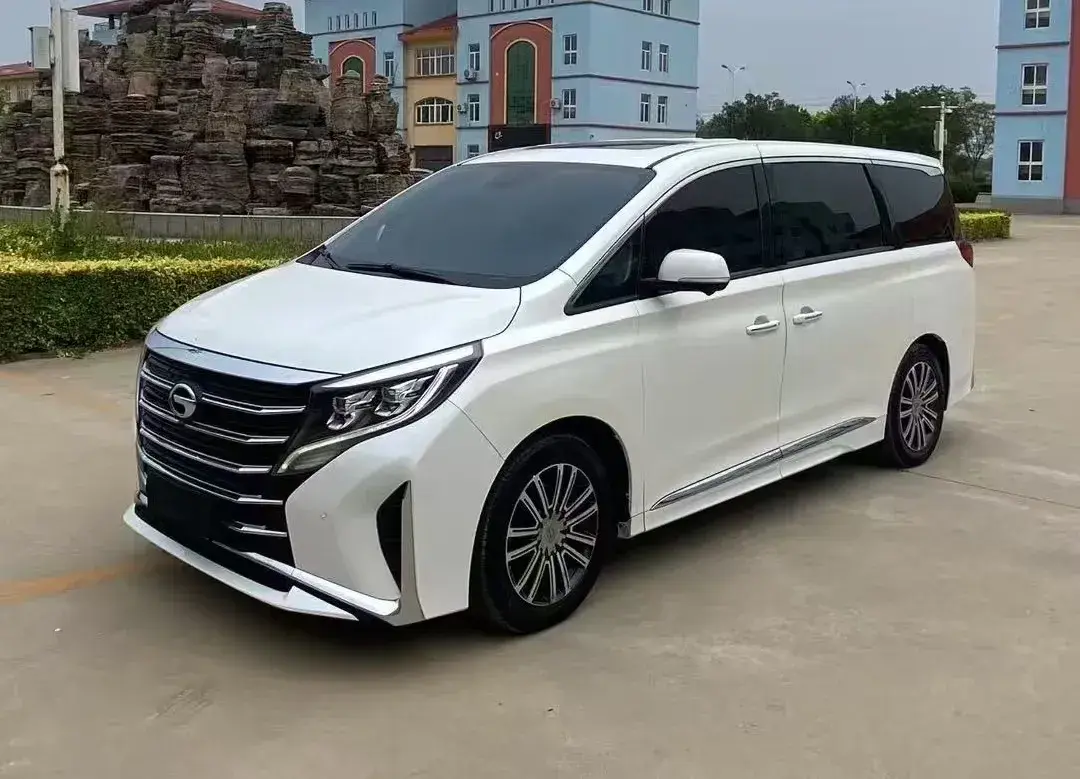 2021 GAC Trumpchi M8 2.0T 252HP L4 8AT