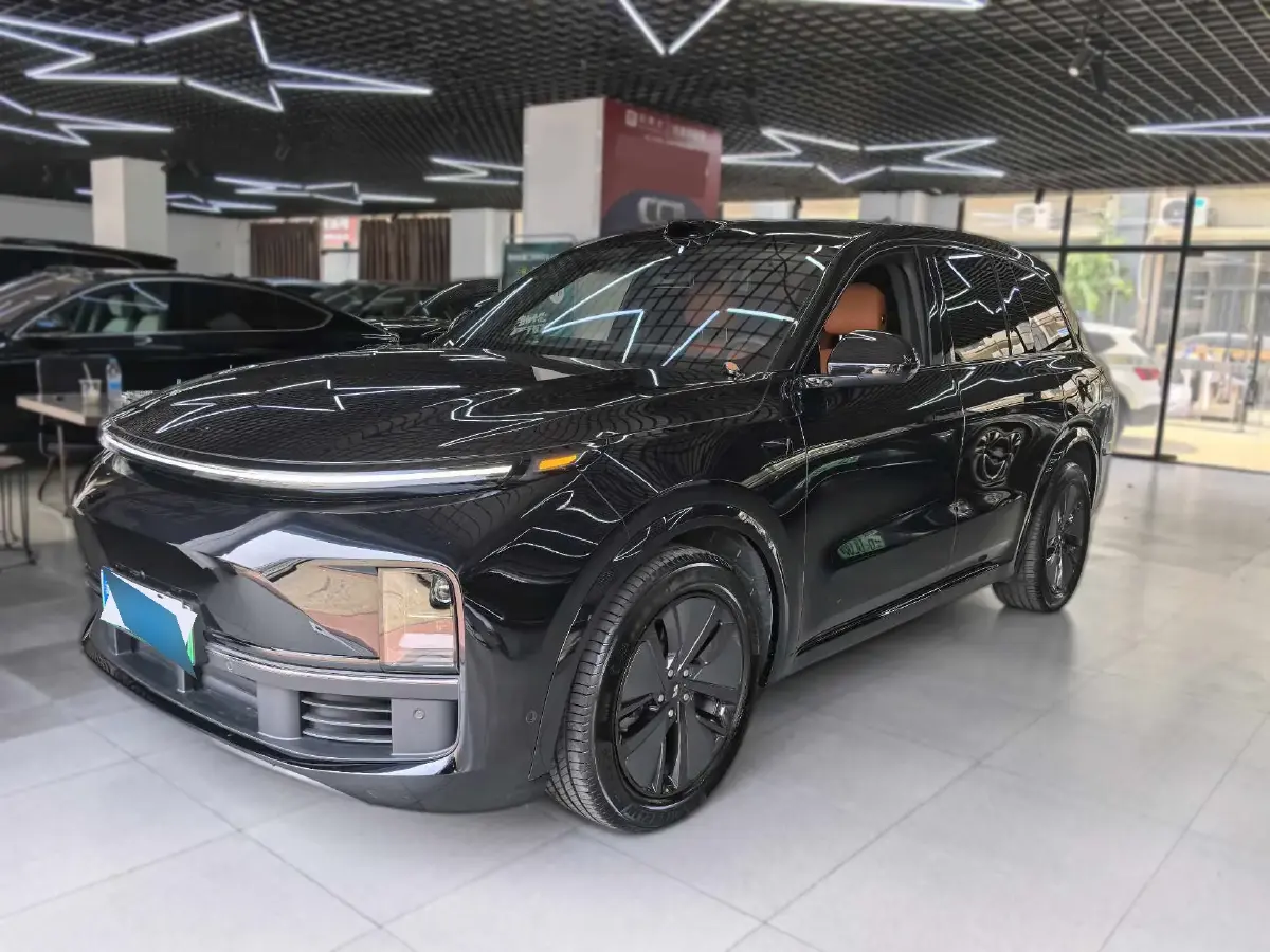 2024 Li L8 Range Extended 154HP REEV 42.8KWH