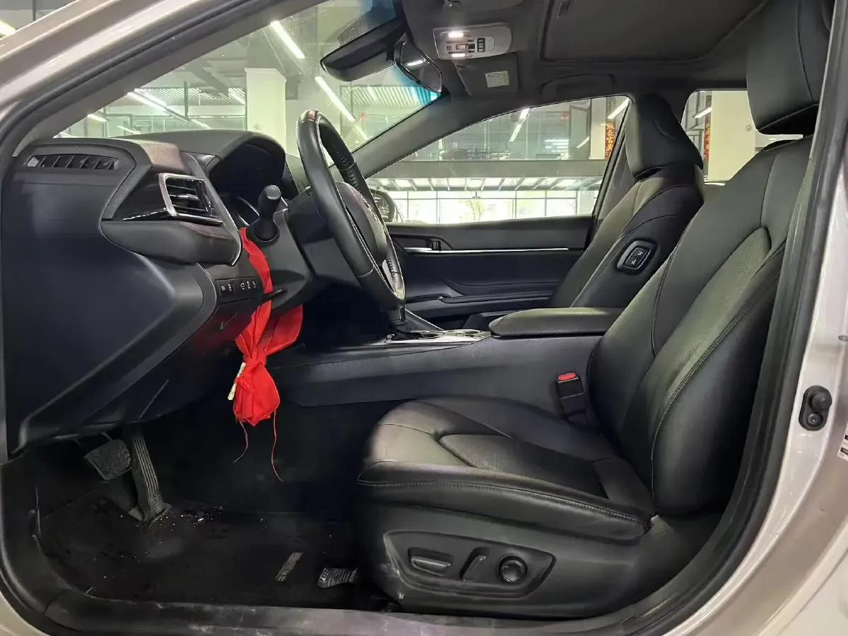 2021 Toyota Camry 2.0L 178HP L4 CVT,autocango,china used car exporter,china ev exporter,chinese used car exporter,chinese used ev exporter