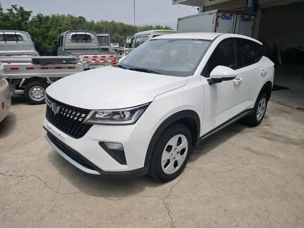 2022 WuLing XingChi 1.5L 99HP L4 6MT