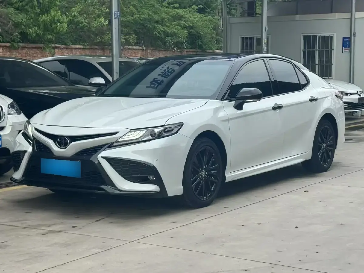 2023 Toyota Camry 2.0L 177HP L4 CVT