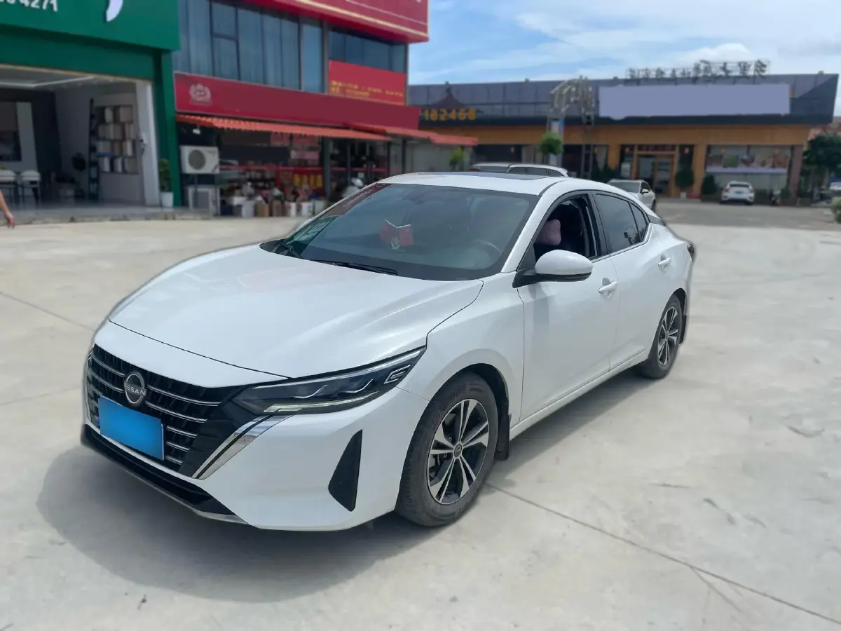 2023 Nissan Sylphy 1.6L 135HP L4 CVT