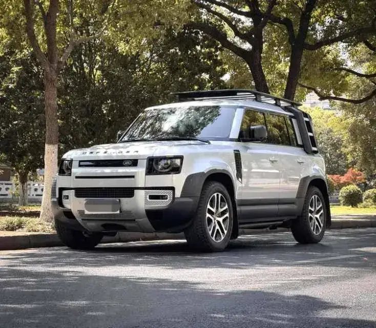 2023 Land Rover Defender 3.0T 400HP L6 8AT