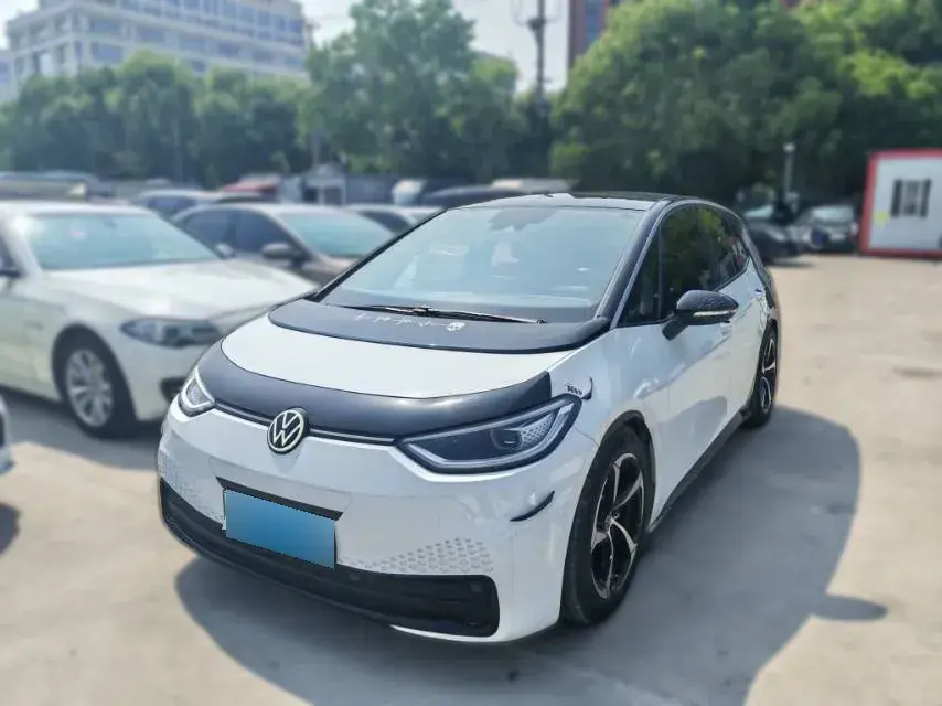 2023 Volkswagen ID.3 BEV 52.8KWH