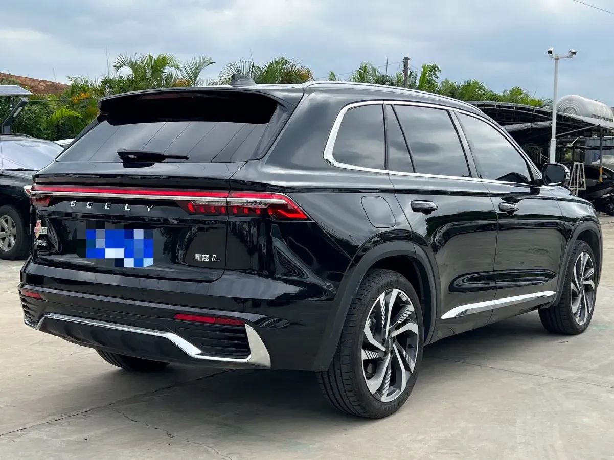 2024 Geely Monjaro 2.0T 238HP L4 8AT,autocango,china used car exporter,china ev exporter,chinese used car exporter,chinese used ev exporter