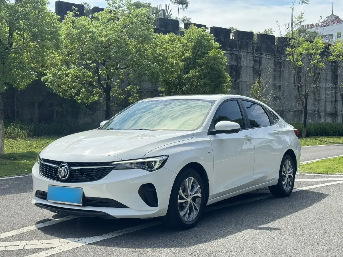 2022 Buick Verano 1.5T 184HP L4 CVT