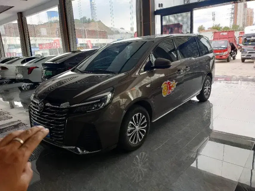 2023 Buick GL8 2.0T 237HP L4 9AT