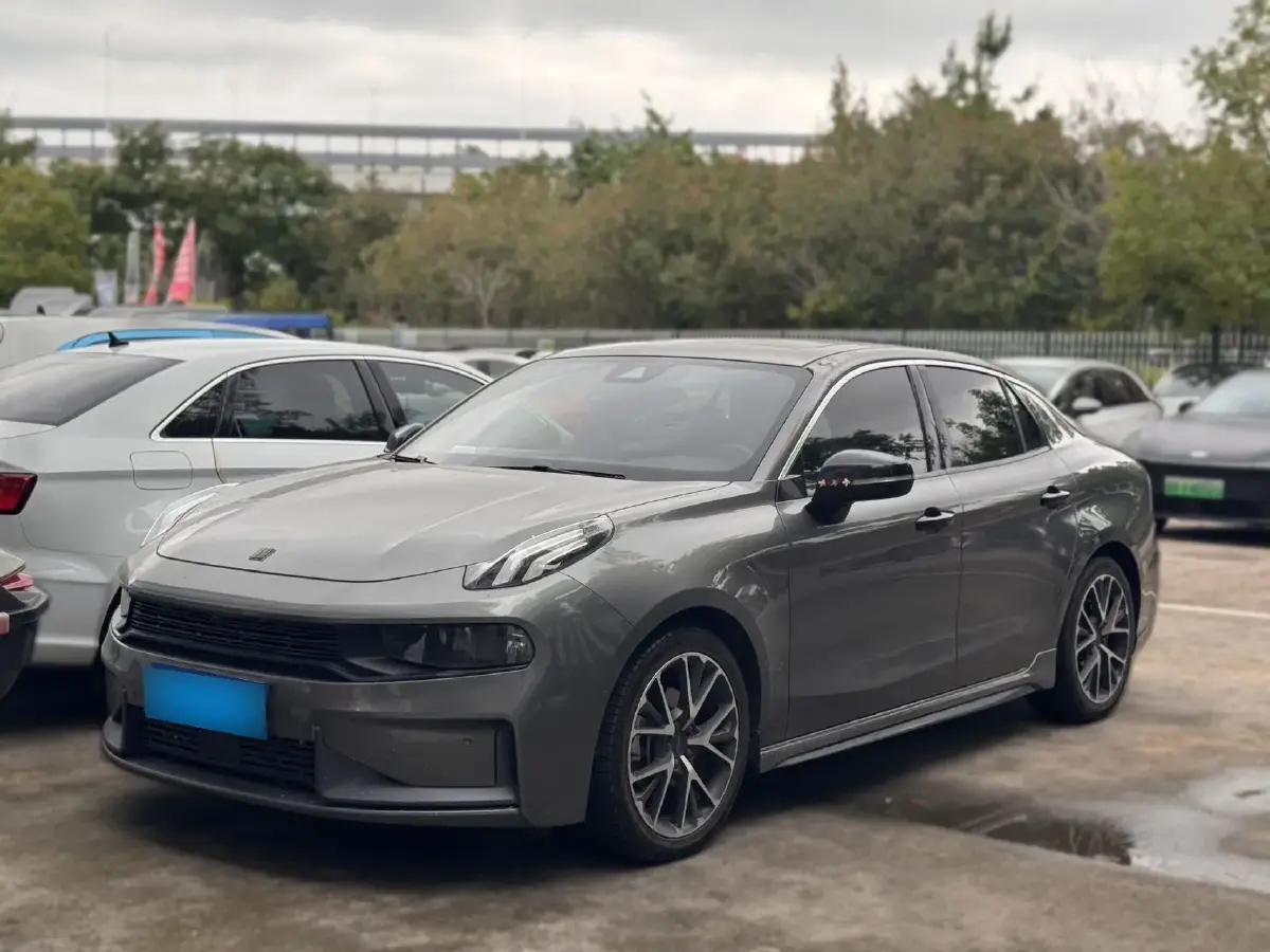 2022 LYNK&CO 03 2.0T 190HP L4 7DCT