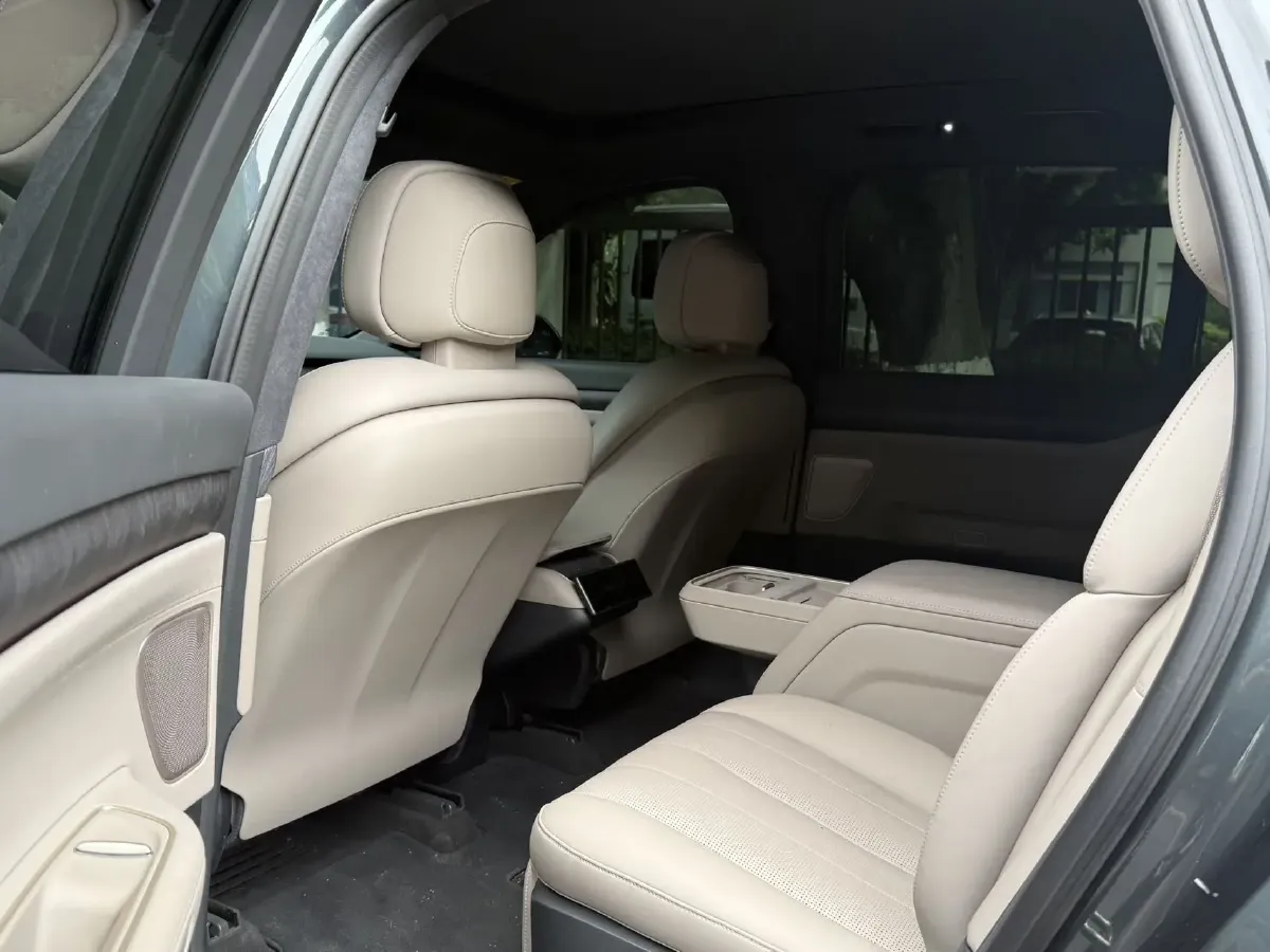 2023 NIO ES8 BEV 75KWH,autocango,china used car exporter,china ev exporter,chinese used car exporter,chinese used ev exporter