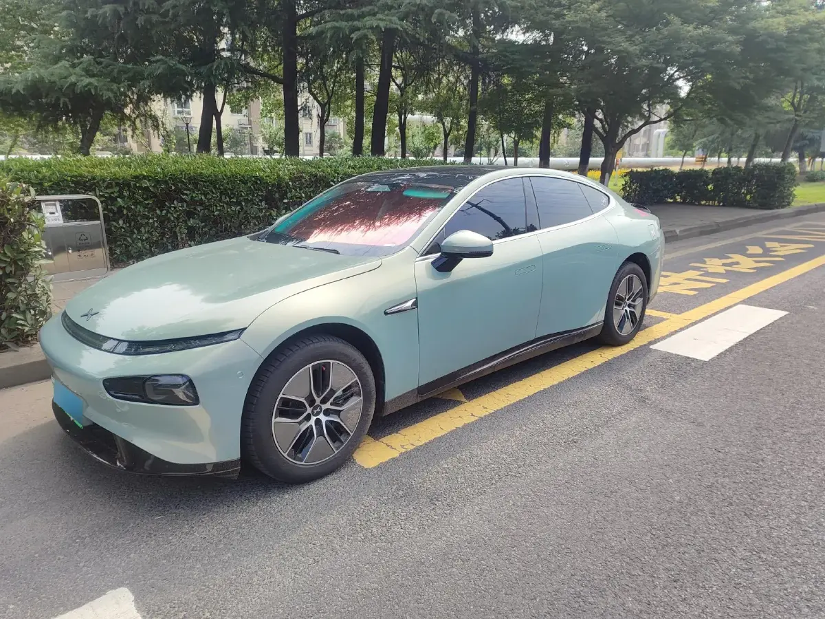 2024 Xpeng P7 BEV 64.4KWH