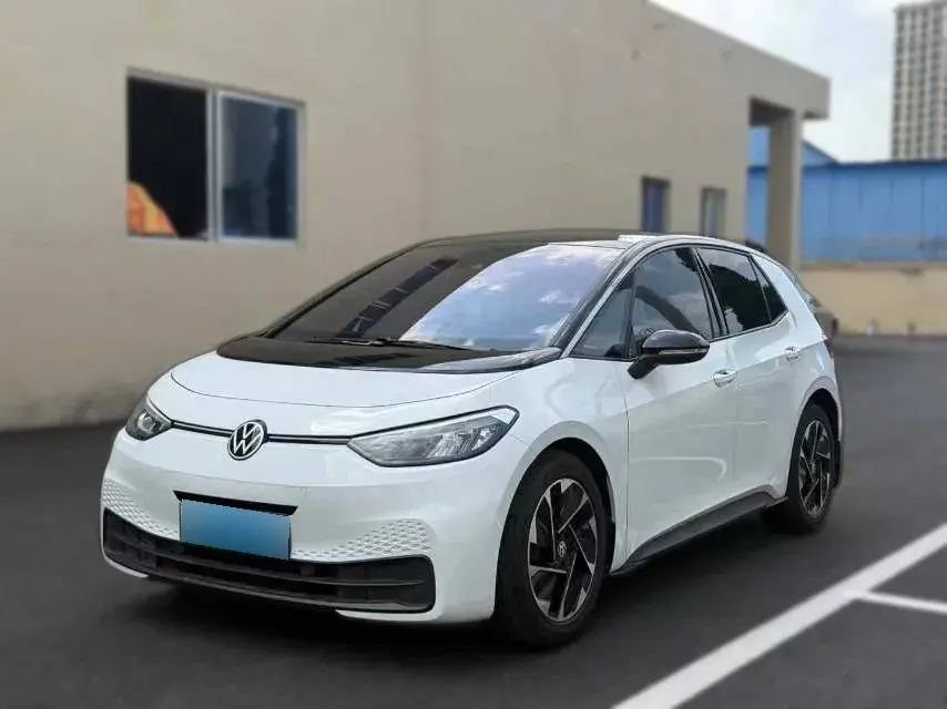 2023 Volkswagen ID.3 BEV 52.8KWH