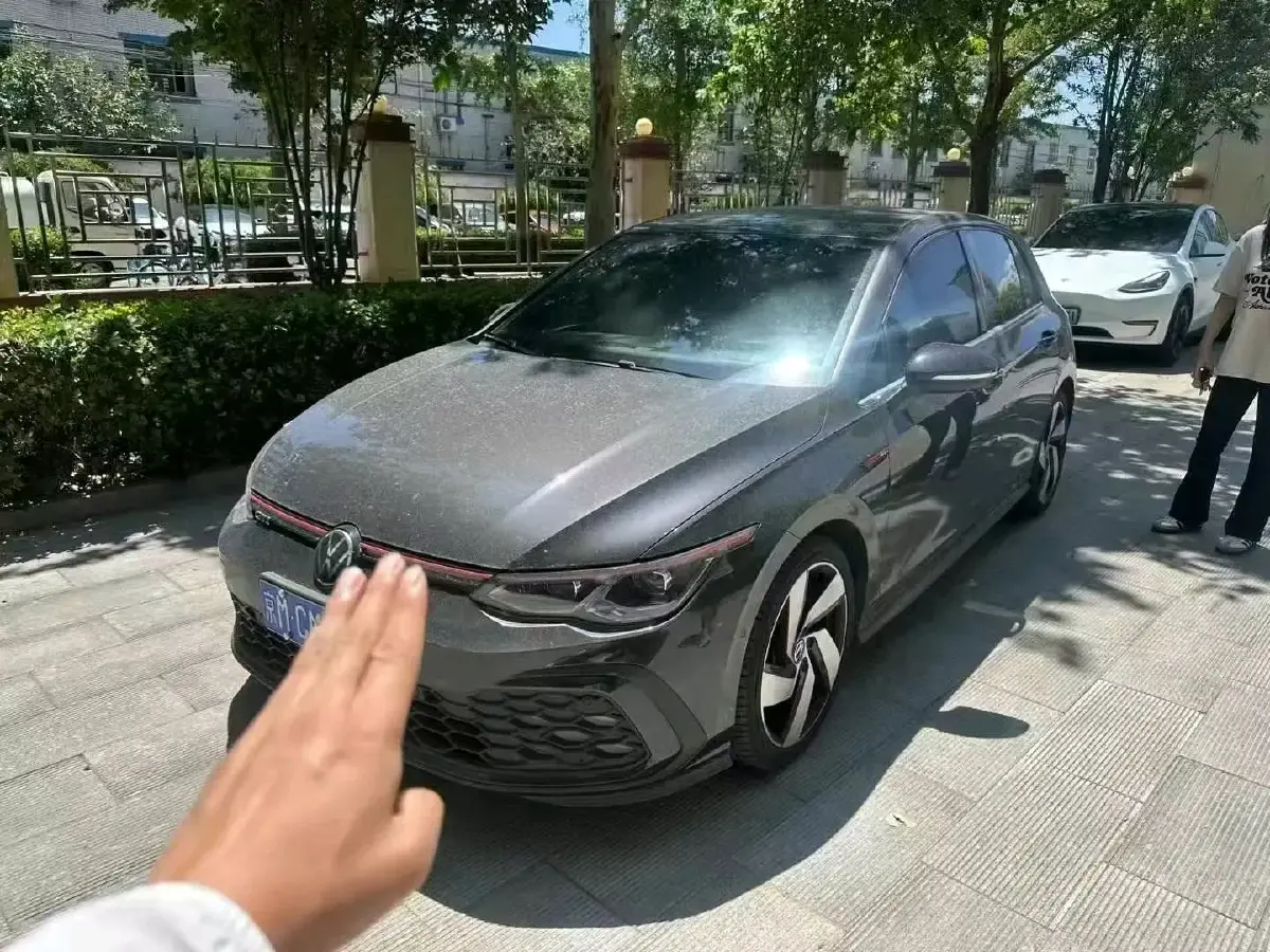 2021 Volkswagen GolfGTI 2.0T 220HP L4 7DCT