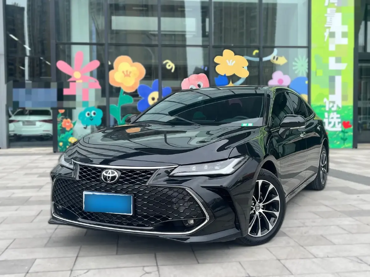 2022 Toyota Avalon 2.5L 209HP L4 8AT