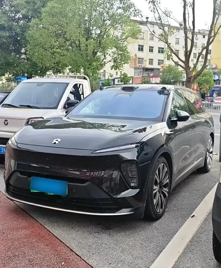 2023 NIO ES8 BEV 75KWH