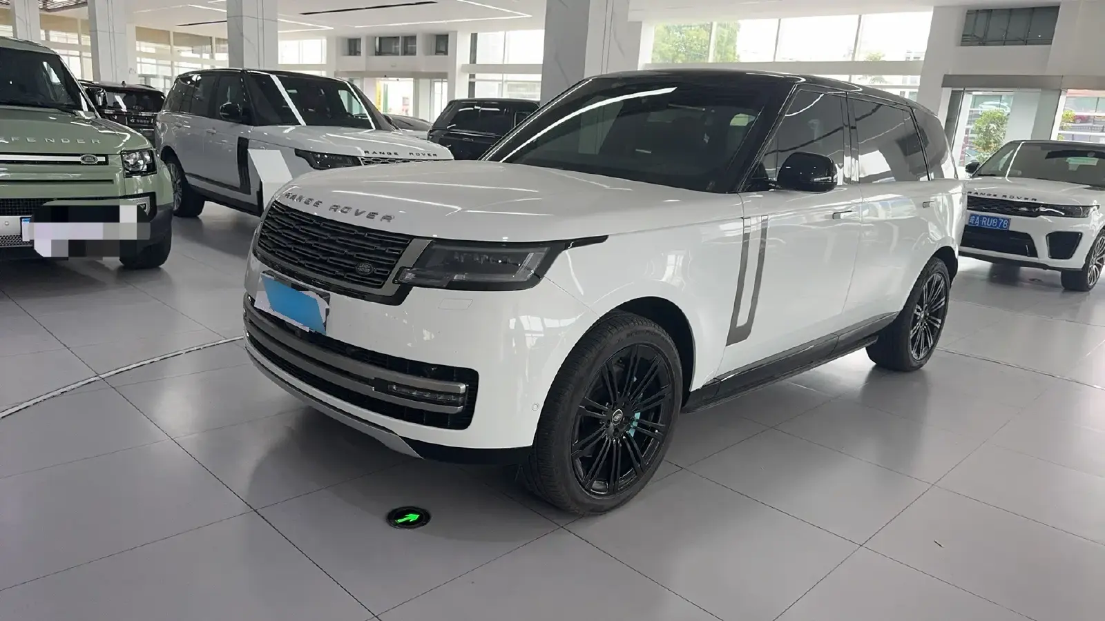2022 Land Rover Range Rover 3.0T 400HP L6 8AT