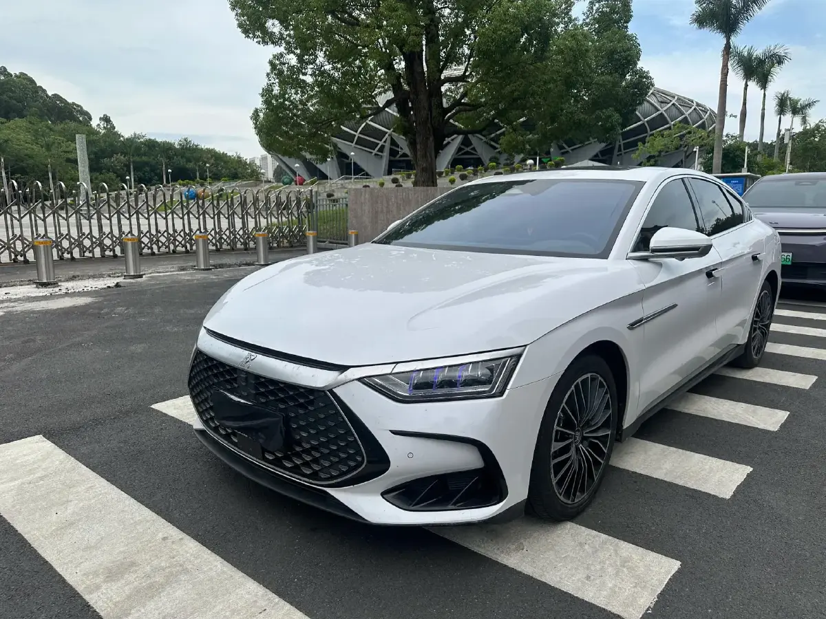 2022 BYD Han 1.5T 139HP L4 E-CVT PHEV 18.3KWH