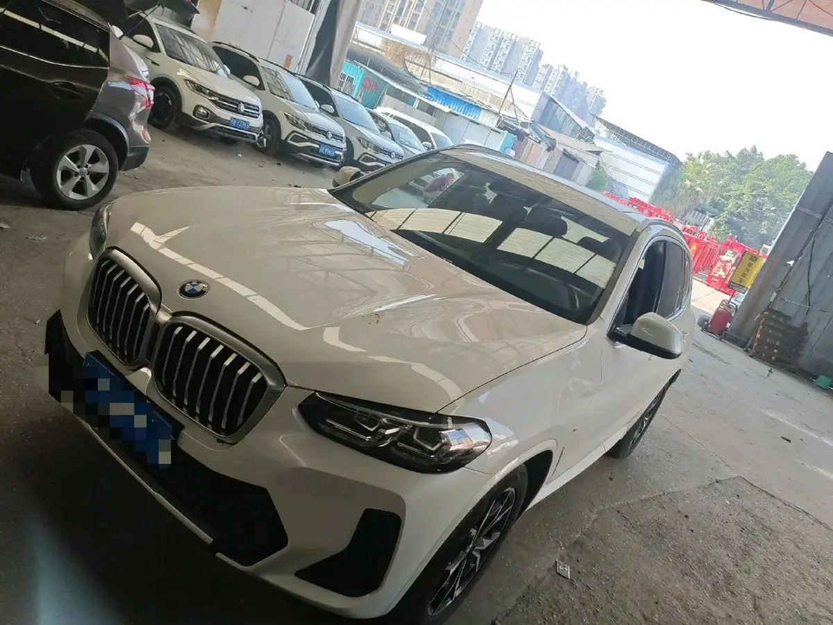 2022 BMW X3 2.0T 184HP L4 8AT