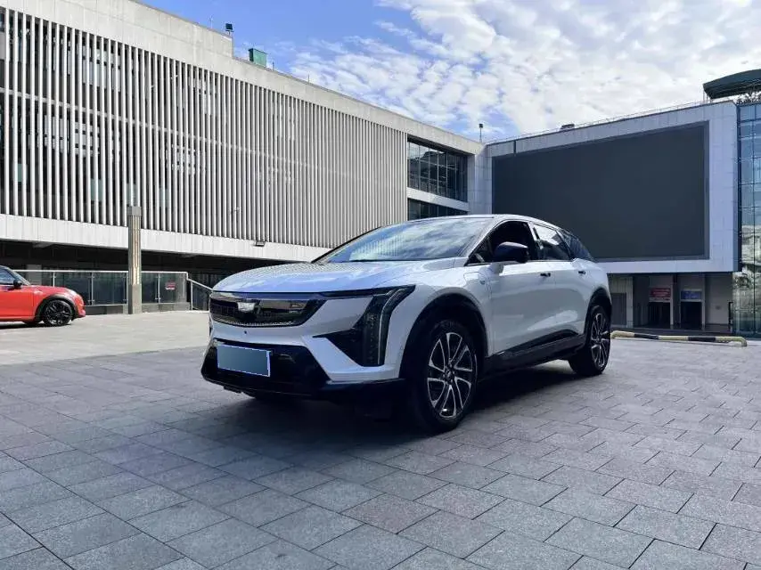 2024 Cadillac OPTIQ BEV 79.7KWH