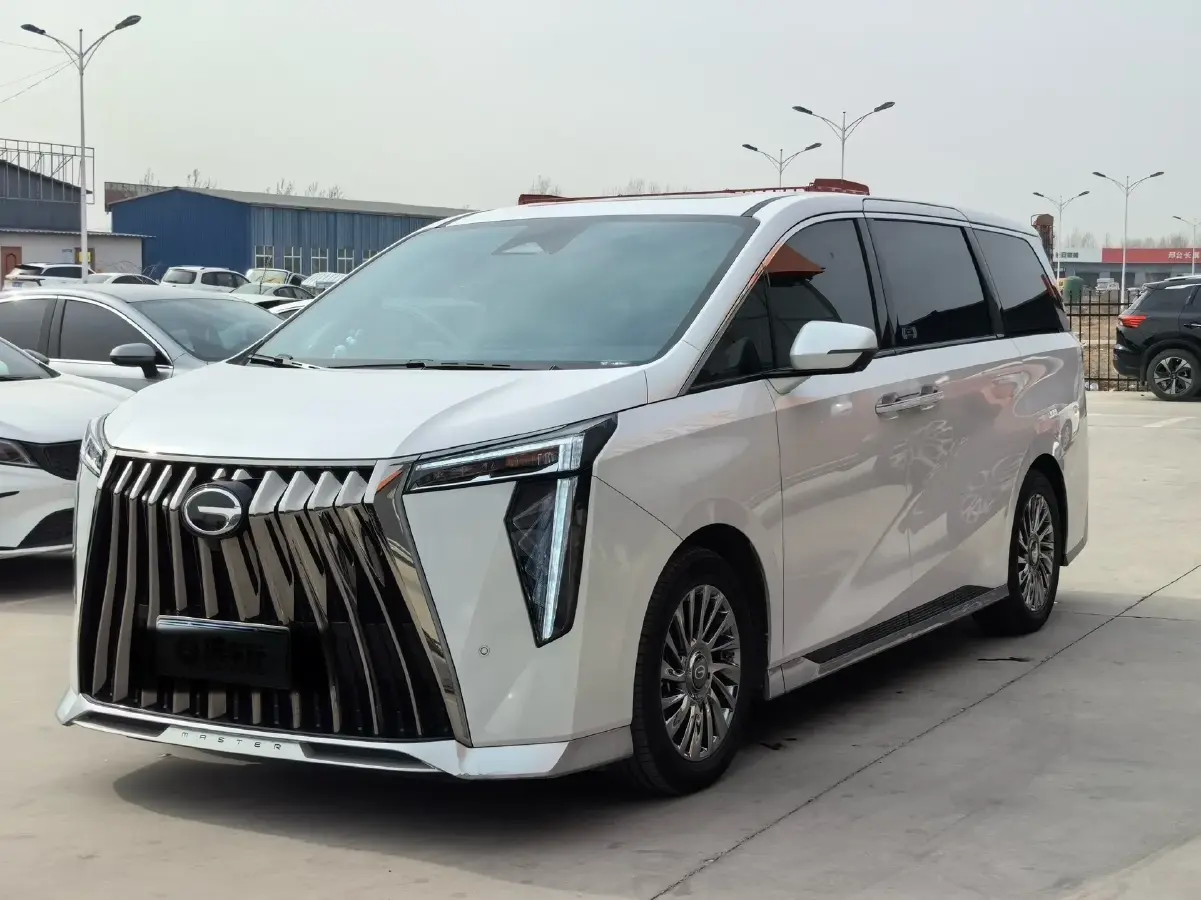 2023 GAC Trumpchi M8 2.0T 252HP L4 8AT