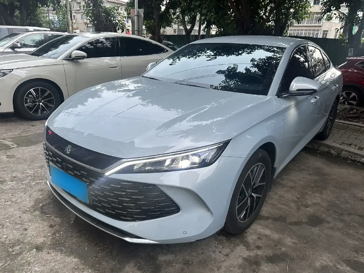 2024 BYD QinL 1.5L 101HP L4 E-CVT PHEV 10.08KWH