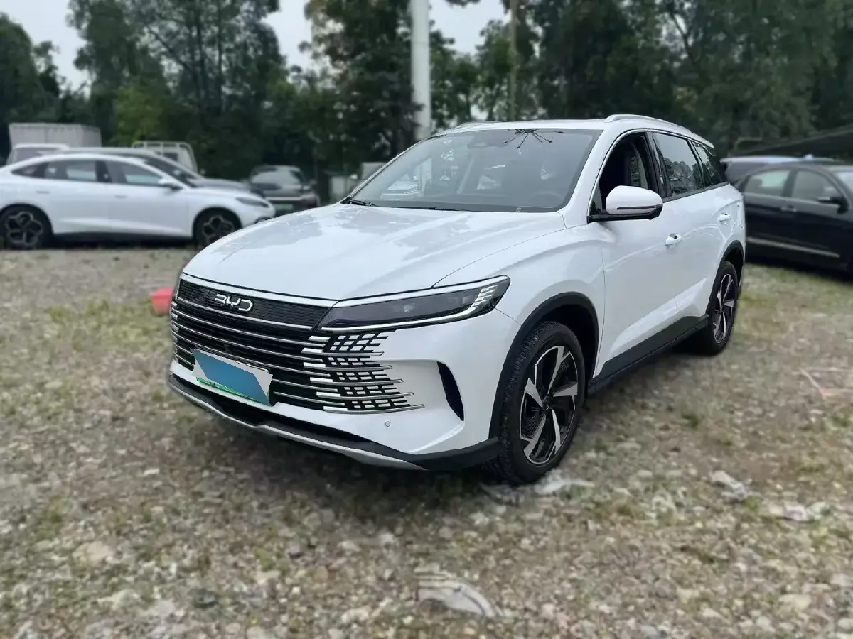 2025 BYD Sea Lion 05 DM-i 1.5L 101HP L4 E-CVT PHEV 18.3KWH