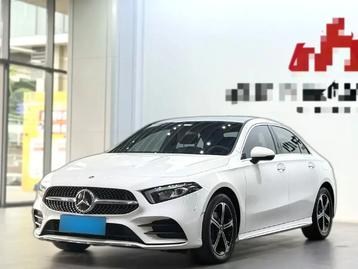 2023 Mercedes-Benz A Class 1.3T 163HP L4 7DCT