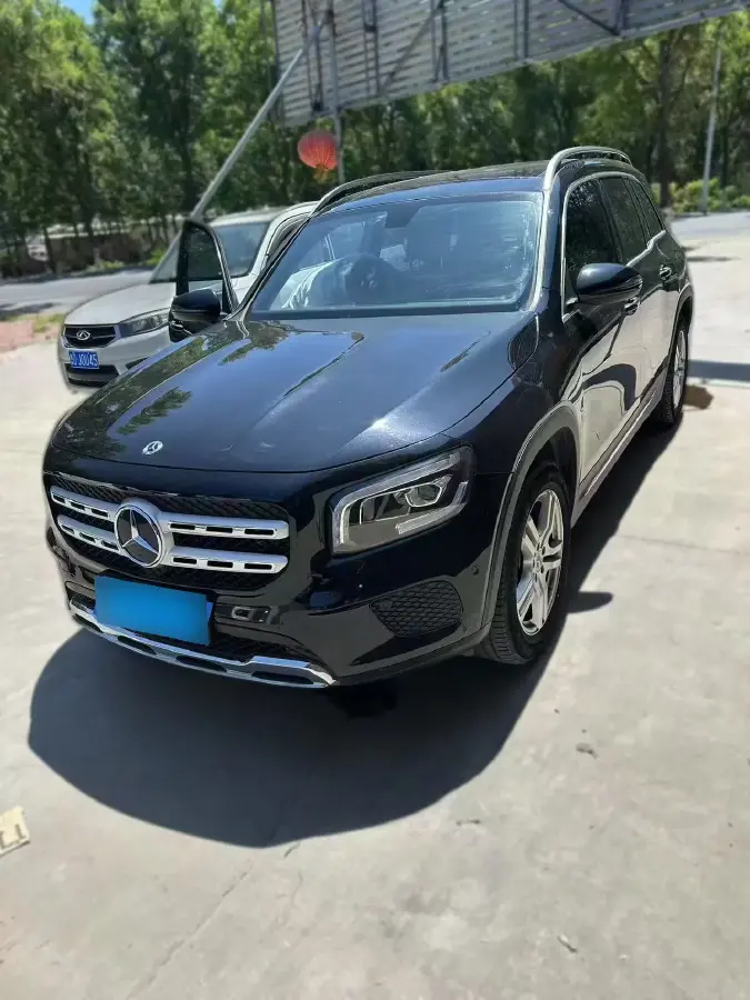 2023 Mercedes-Benz GLB Class 2.0T 190HP L4 8DCT