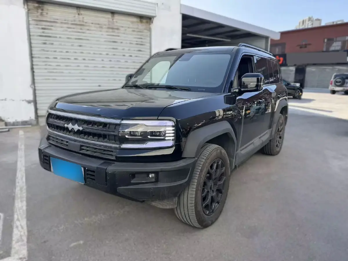 2023 FangChengBao Bao 5 1.5T 194HP L4 E-CVT PHEV 31.8KWH