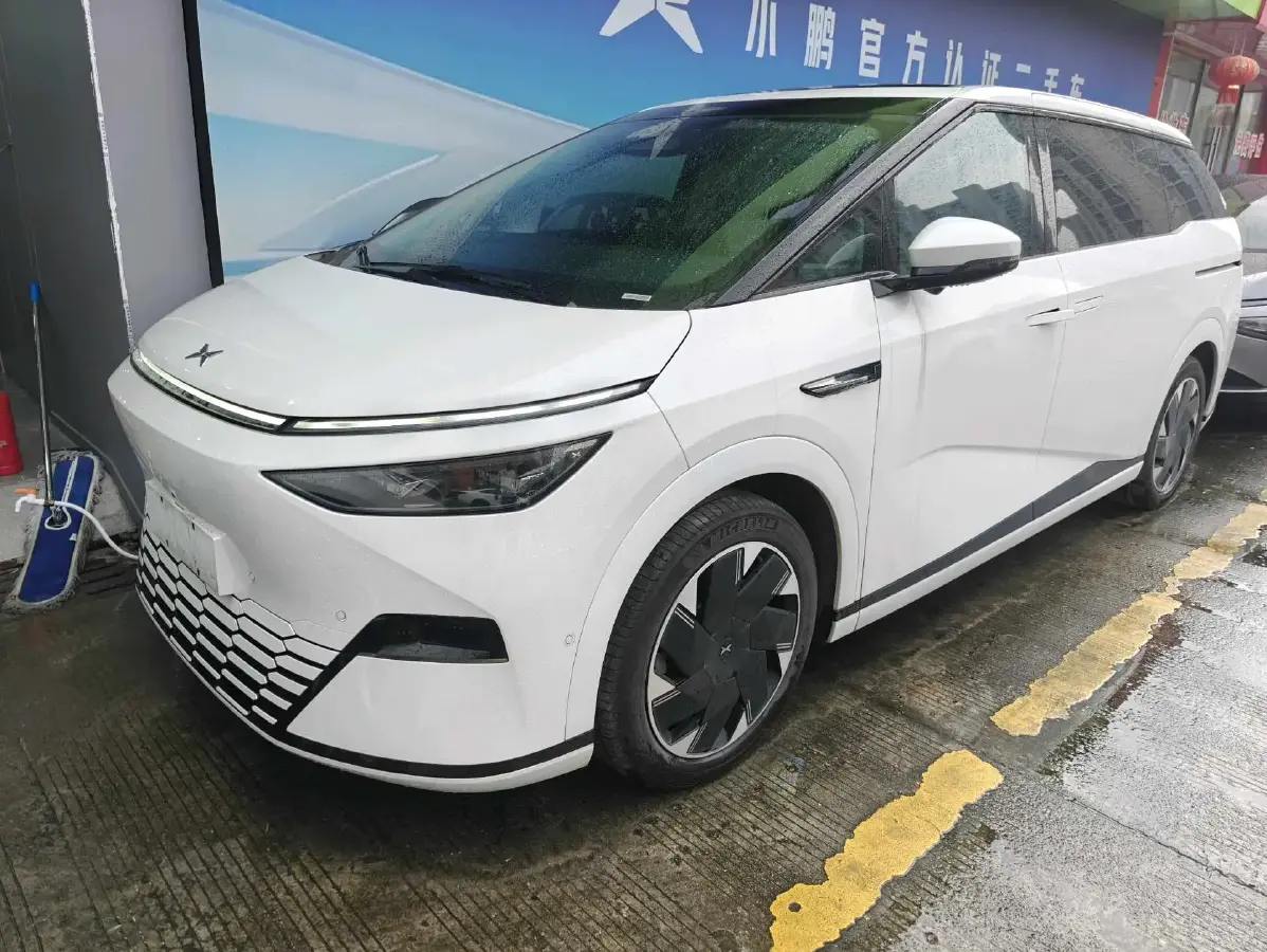 2024 Xpeng X9 BEV 101.5KWH