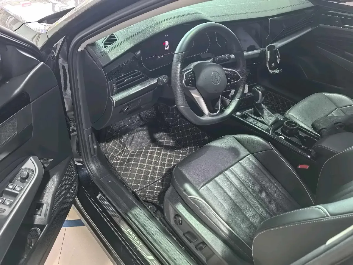 2023 Volkswagen Passat 2.0T 186HP L4 7DCT,autocango,china used car exporter,china ev exporter,chinese used car exporter,chinese used ev exporter