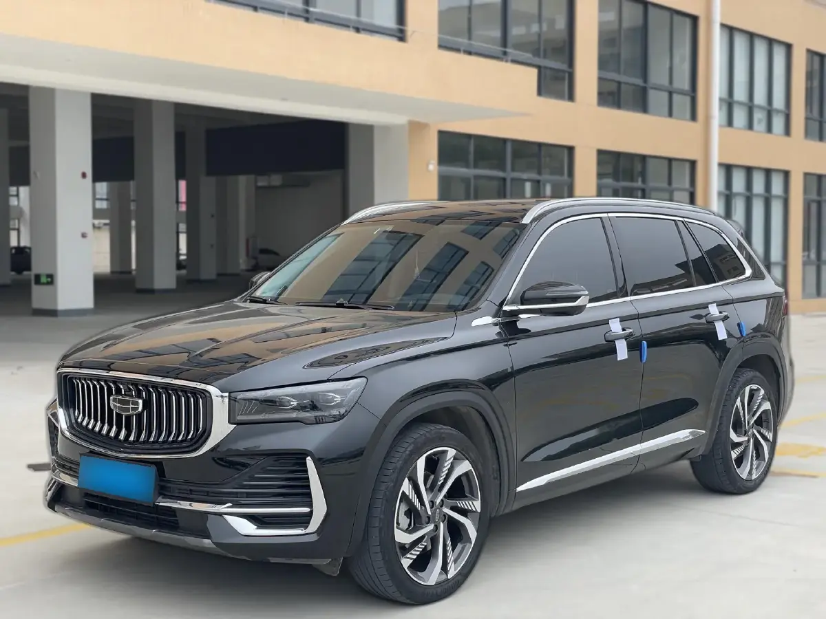 2023 Geely Monjaro 2.0T 238HP L4 8AT