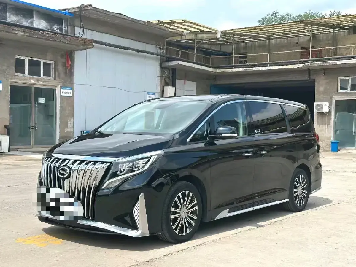 2021 GAC Trumpchi M8 2.0T 252HP L4 8AT