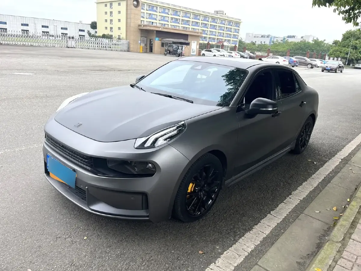 2022 LYNK&CO 03 2.0T 190HP L4 7DCT