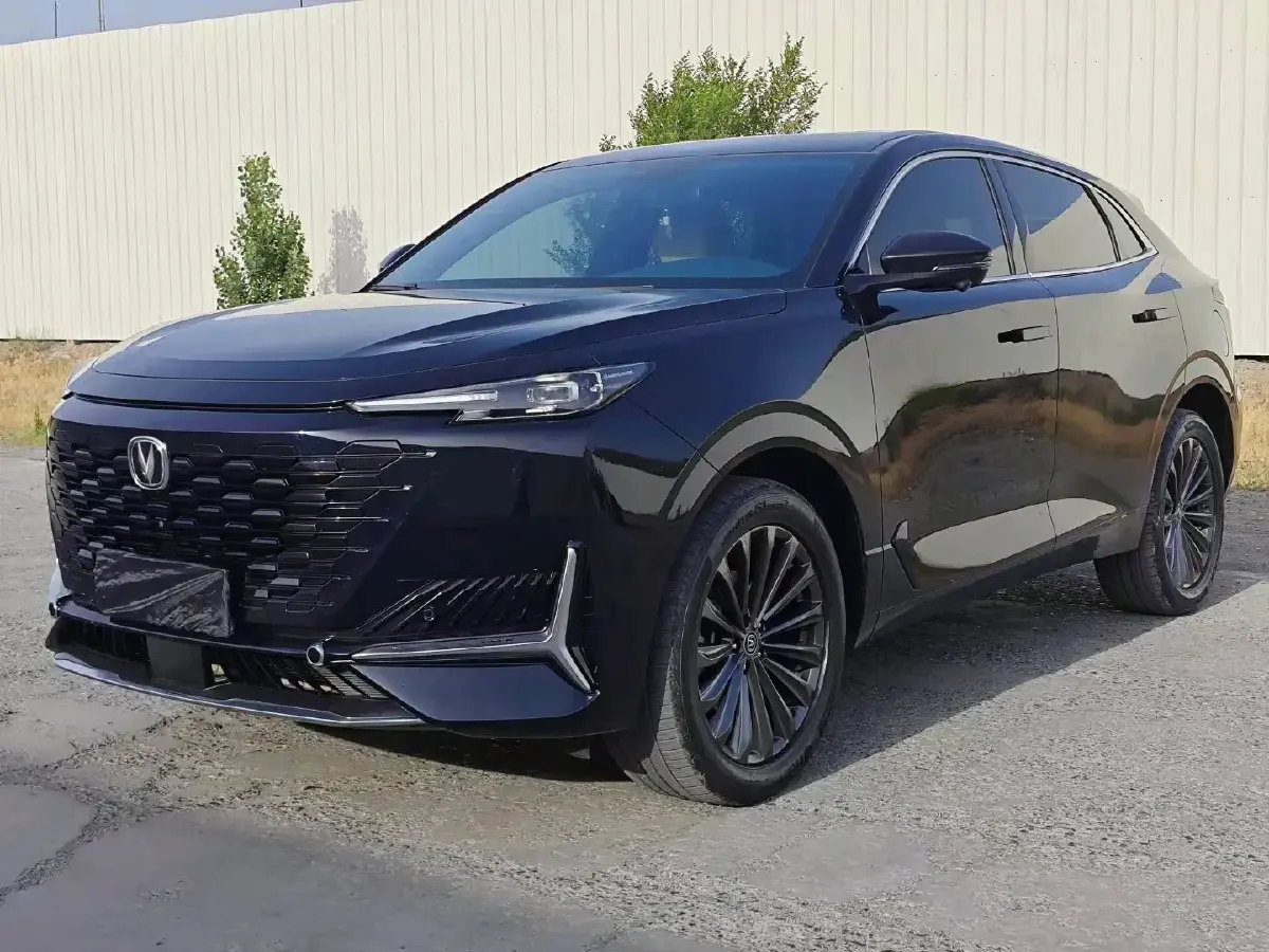 2021 ChangAn UNI-K 2.0T 233HP L4 8AT