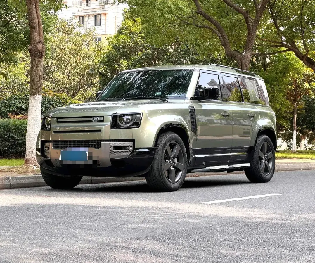 2022 Land Rover Defender 3.0T 400HP L6 8AT