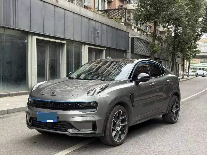 2022 LYNK&CO 05 2.0T 254HP L4 8AT