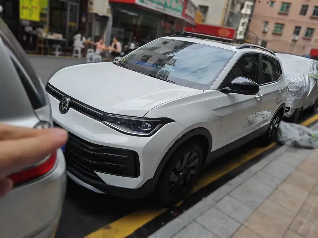 2025 Volkswagen Tharu 1.5T 160HP L4 7DCT