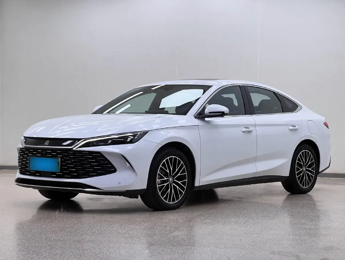 2024 BYD QinL 1.5L 101HP L4 E-CVT PHEV 15.87KWH