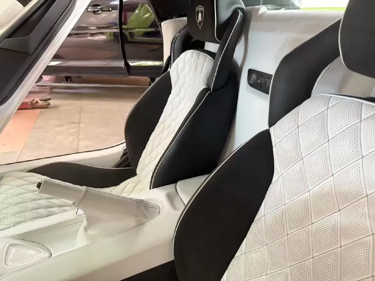 2007 Lamborghini Gallardo 5.0L 520HP V10 6AMT,autocango,china used car exporter,china ev exporter,chinese used car exporter,chinese used ev exporter