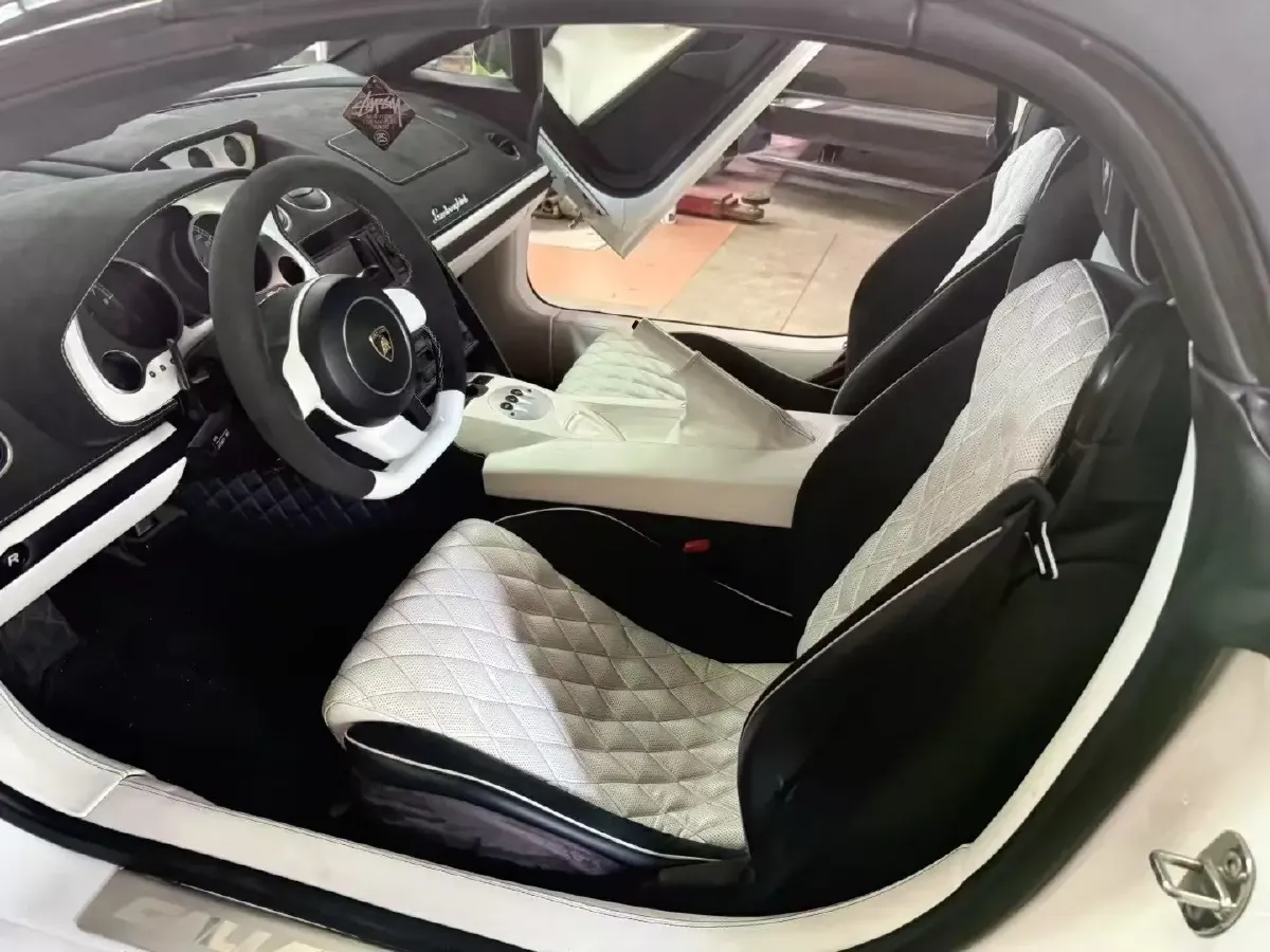 2007 Lamborghini Gallardo 5.0L 520HP V10 6AMT,autocango,china used car exporter,china ev exporter,chinese used car exporter,chinese used ev exporter