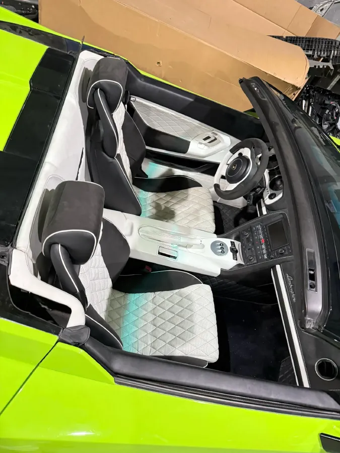 2007 Lamborghini Gallardo 5.0L 520HP V10 6AMT,autocango,china used car exporter,china ev exporter,chinese used car exporter,chinese used ev exporter