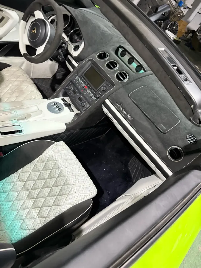 2007 Lamborghini Gallardo 5.0L 520HP V10 6AMT,autocango,china used car exporter,china ev exporter,chinese used car exporter,chinese used ev exporter