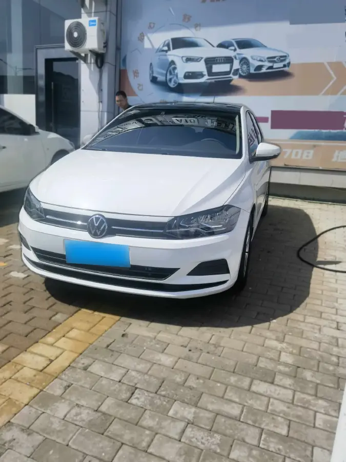 2023 Volkswagen Polo 1.5L 110HP L4 6AT