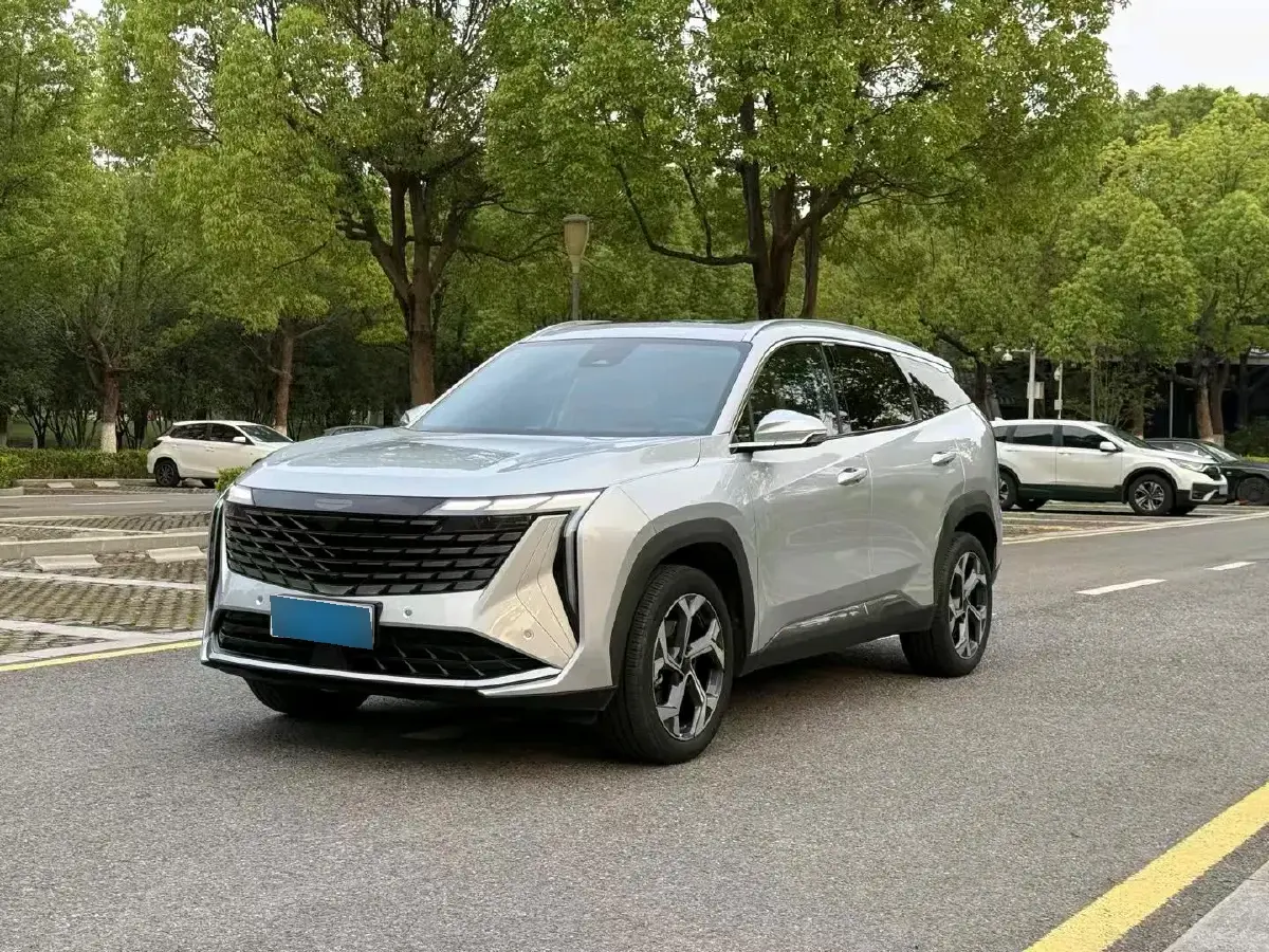 2023 Geely StarRay 1.5T 181HP L4 7DCT