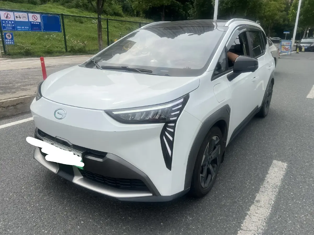 2022 Aion Y BEV 59KWH