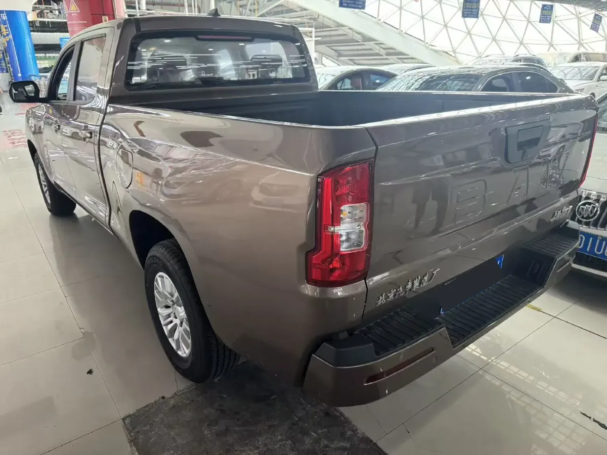 2023 BAW Calorie 2.0L 144HP L4 8AT,autocango,china used car exporter,china ev exporter,chinese used car exporter,chinese used ev exporter